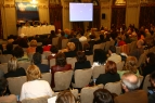 servcii audio-video conferinta , traducere simultana , videoproiectoare , sunet , microfoane fixe , microfoane mobile 